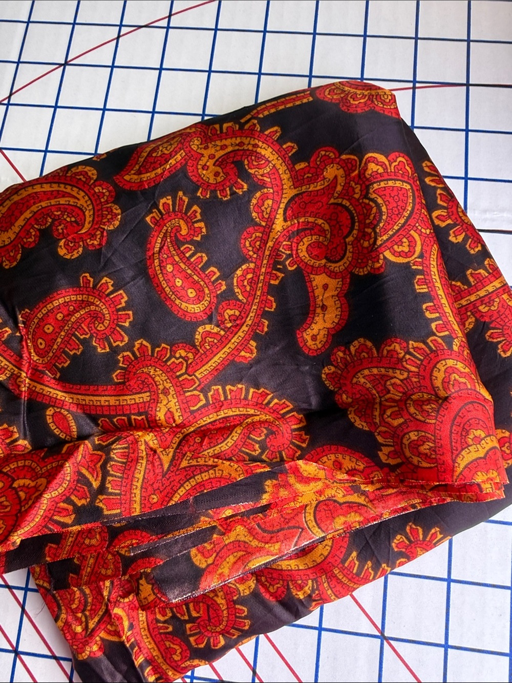 Vintage 1970s Paisley Dress Fabric 1.5 Yards x 42” Red Gold Black Lightweight